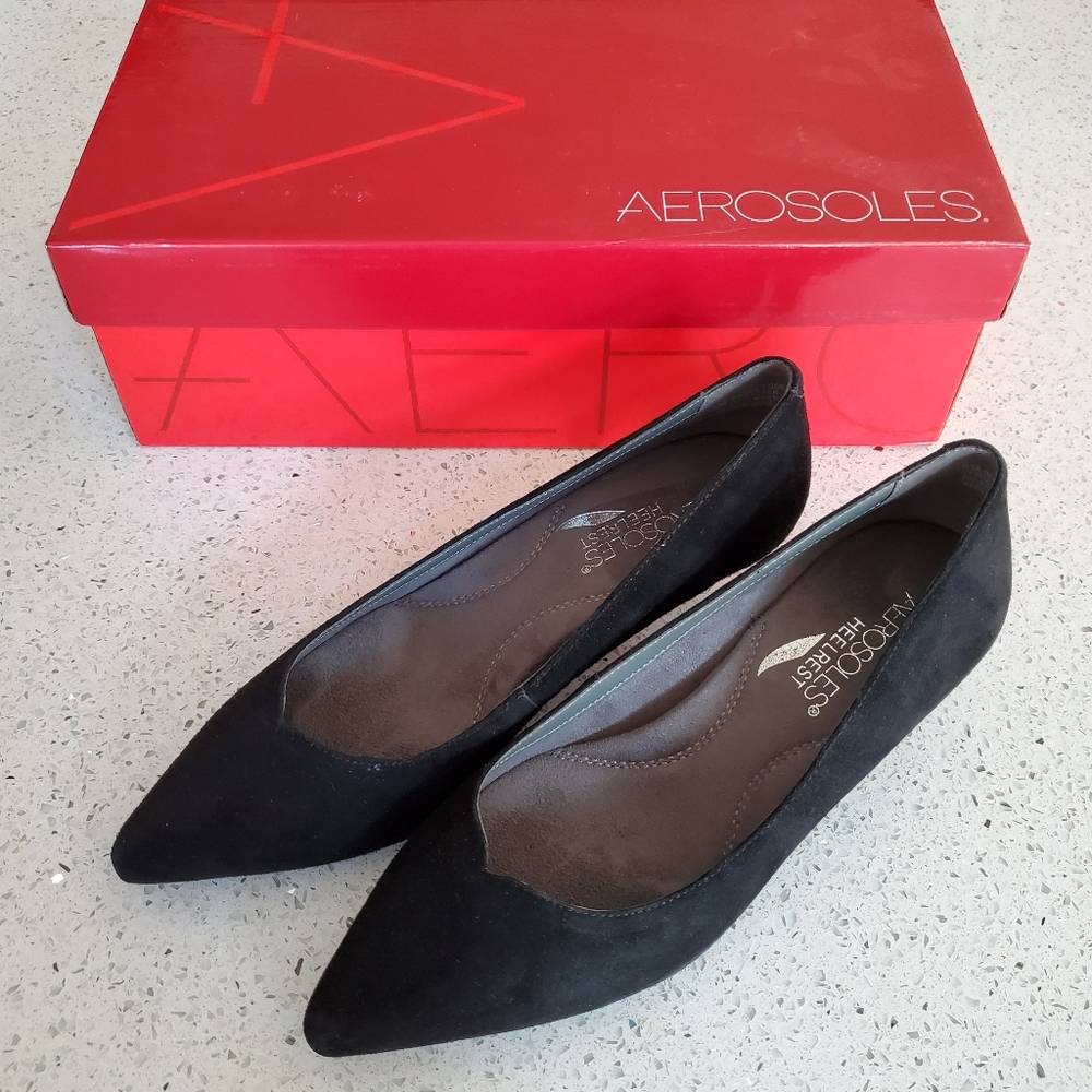 NWOT Aerosoles 1" Heels